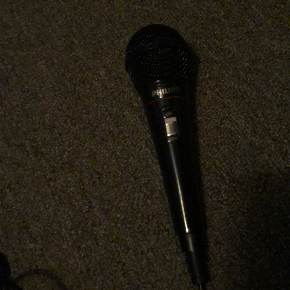 Phillips microphone